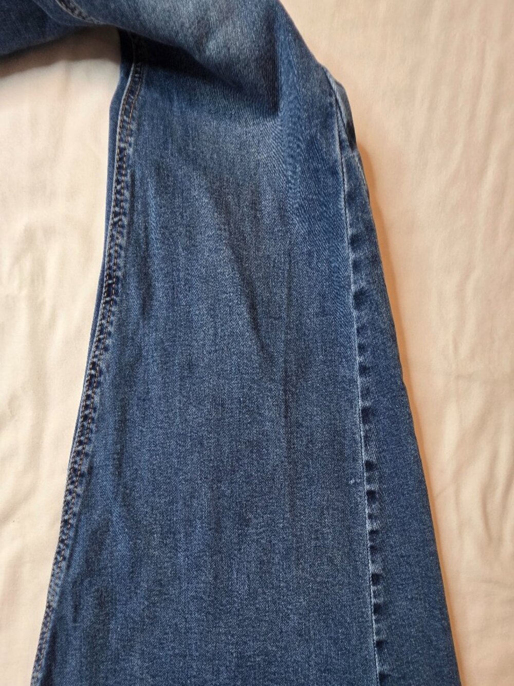 Rock & Roll Denim Women's Bellbottom High Waist Jeans, Size 29" x 32" - Picture 6 of 10